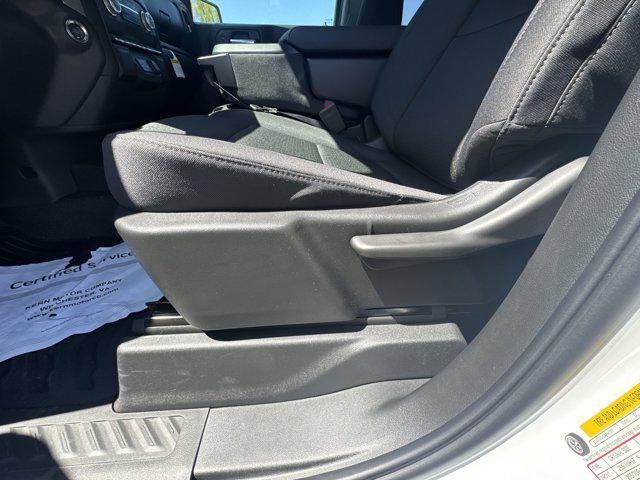 2026 GMC Sierra 1500 Crew Cab, Standard Bed, Pro, 4WD