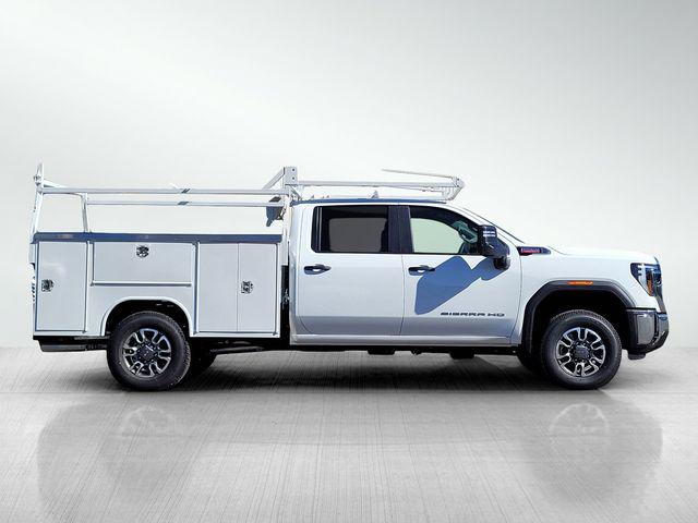 2026 GMC Sierra 3500HD Crew Cab, Long Bed, Pro Dual Rear Wheel, 4WD