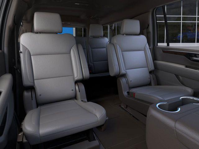 2026 Chevrolet Suburban LT, RWD