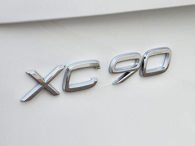 2026 Volvo XC90 Plug-In Hybrid Ultra Dark Theme, T8 AWD, Electric/Gasoline, 7 Seats