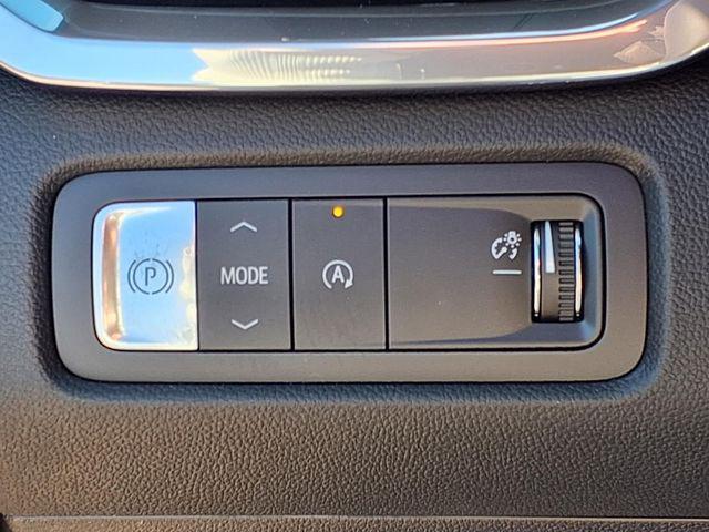 2026 GMC Acadia Elevation FWD