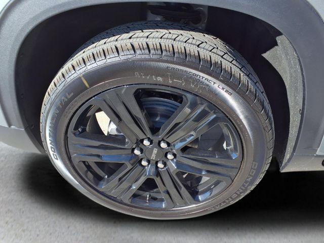 2026 GMC Acadia Elevation FWD