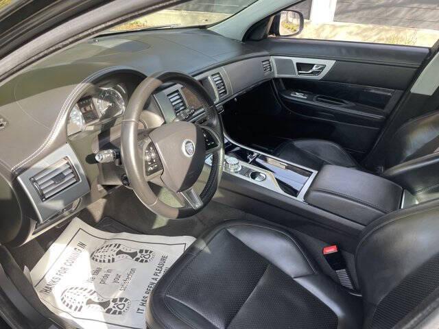 2012 Jaguar XF Portfolio