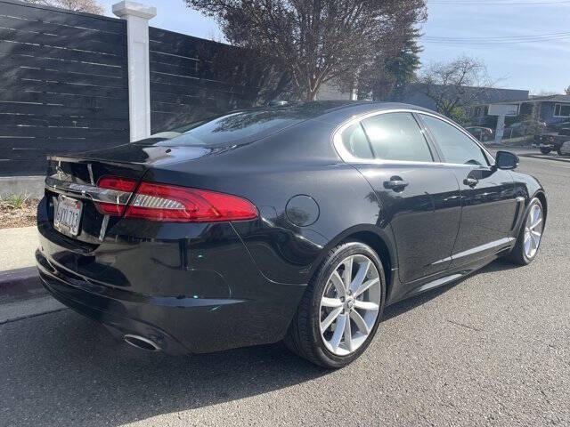 2012 Jaguar XF Portfolio