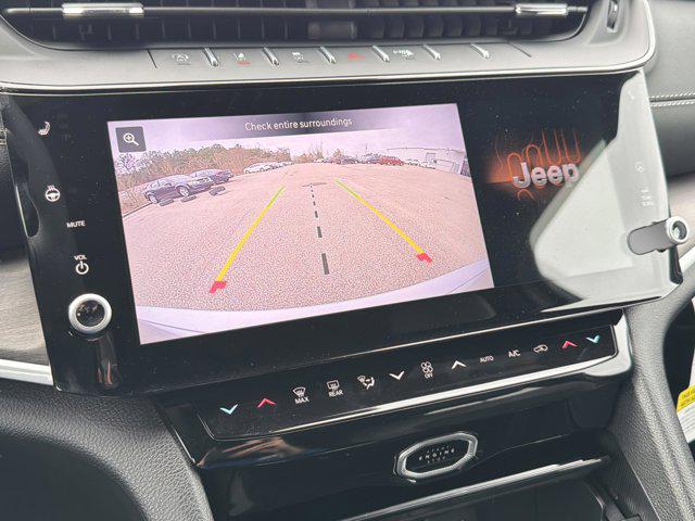 2026 Jeep Grand Cherokee Altitude 4x4
