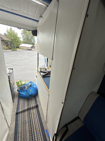 2015 Mercedes-Benz Sprinter 2500 Normal Roof