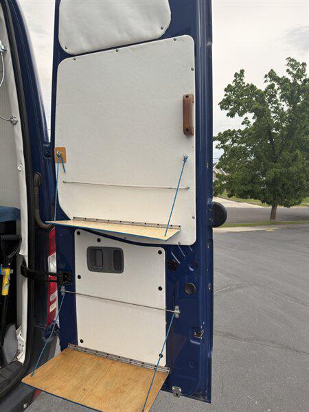 2015 Mercedes-Benz Sprinter 2500 Normal Roof