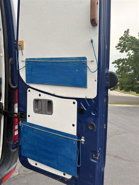 2015 Mercedes-Benz Sprinter 2500 Normal Roof