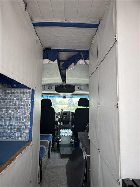 2015 Mercedes-Benz Sprinter 2500 Normal Roof