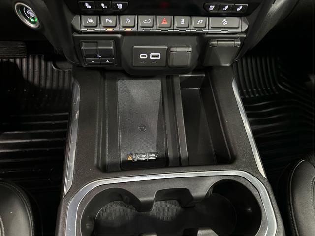 2022 Chevrolet Silverado 1500 4WD Crew Cab Short Bed LTZ