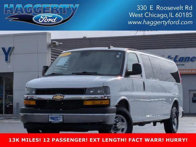 2025 Chevrolet Express Passenger RWD 3500 Extended Wheelbase LT for sale in West Chicago, IL