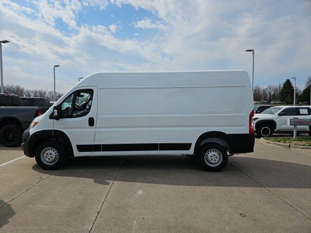 2026 Ram ProMaster Cargo Van Tradesman High Roof 159" WB w/Pass Seat
