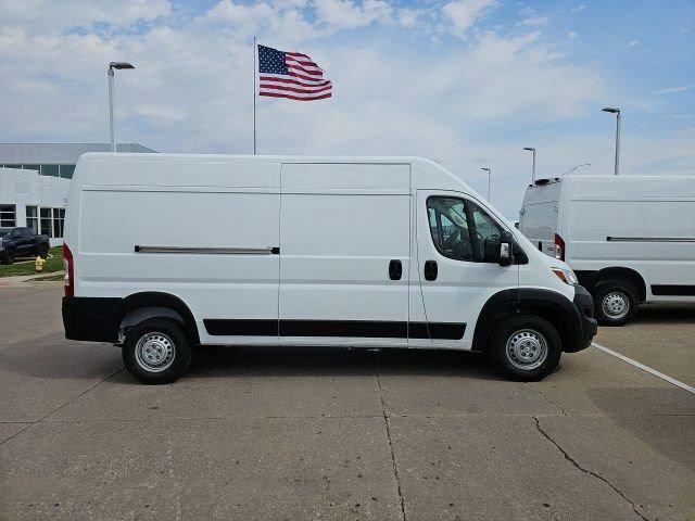 2026 Ram ProMaster Cargo Van Tradesman High Roof 159" WB w/Pass Seat