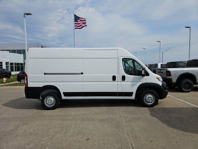 2026 Ram ProMaster Cargo Van Tradesman High Roof 159" WB w/Pass Seat