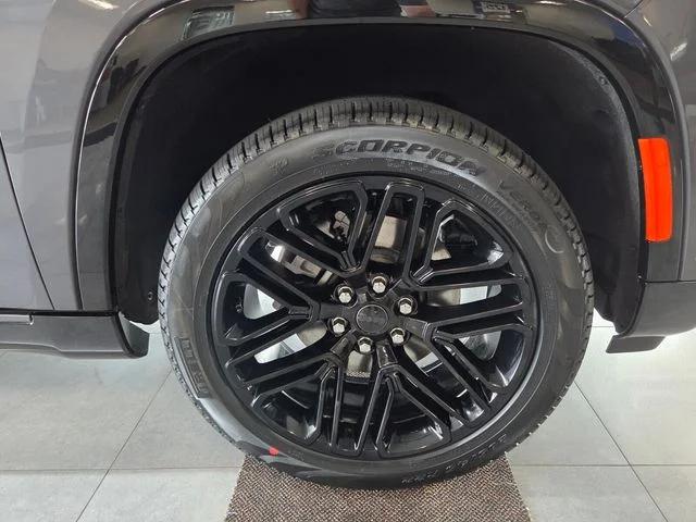 2026 Jeep Grand Wagoneer Limited Reserve 4x4
