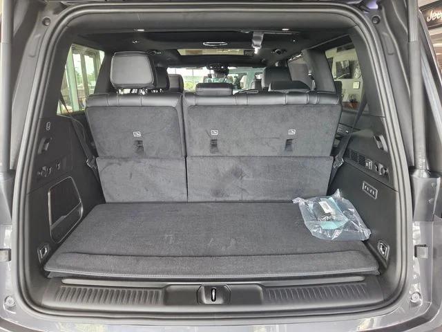 2026 Jeep Grand Wagoneer Limited Reserve 4x4