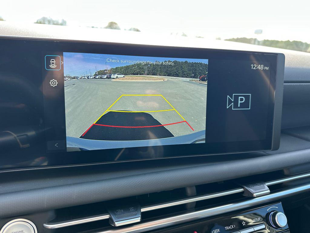 New 2026 White Hyundai SEL FWD image 29