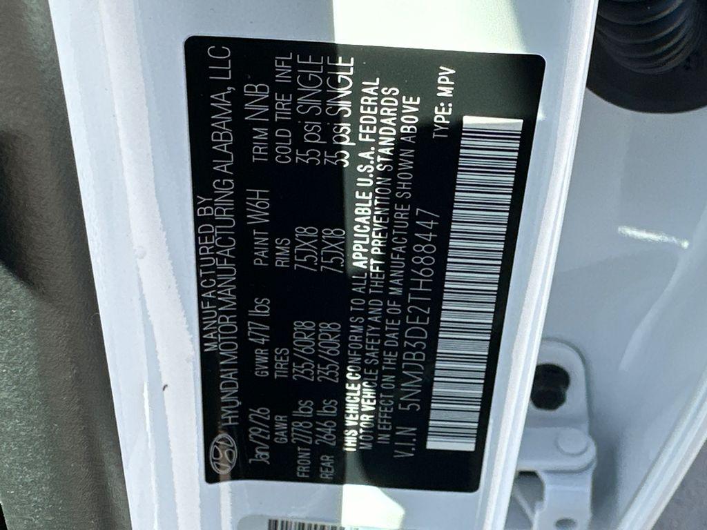 New 2026 White Hyundai SEL FWD image 35