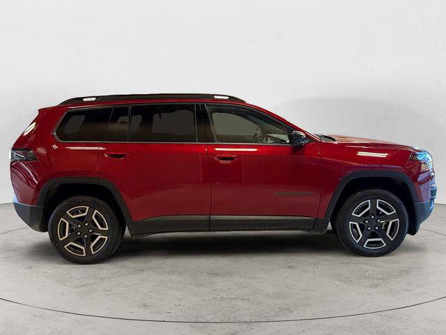 2026 Jeep Cherokee Laredo 4x4