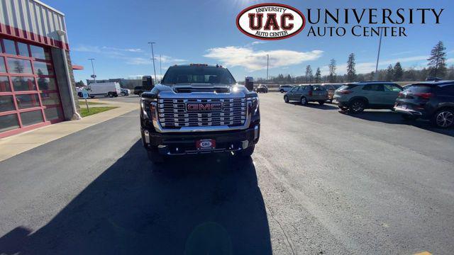 2026 GMC Sierra 2500HD Crew Cab, Standard Bed, Denali, 4WD
