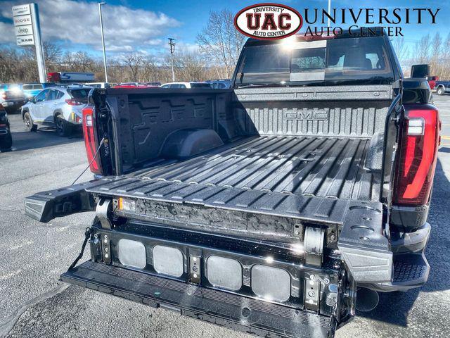 2026 GMC Sierra 2500HD Crew Cab, Standard Bed, Denali, 4WD