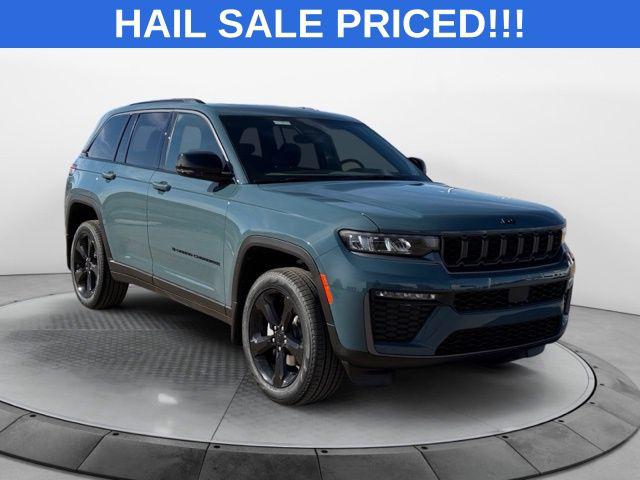 2026 Jeep Grand Cherokee Limited 4x4 for sale in Salina, KS