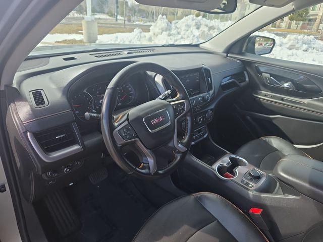 2024 GMC Terrain AWD AT4