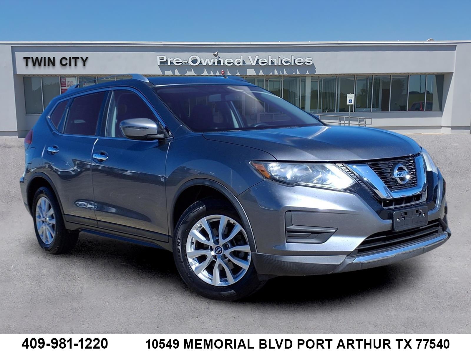 2017 Nissan Rogue SV