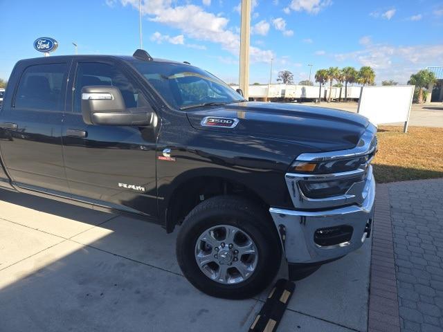 2025 Ram 3500 Big Horn Crew Cab 4x4 8' Box