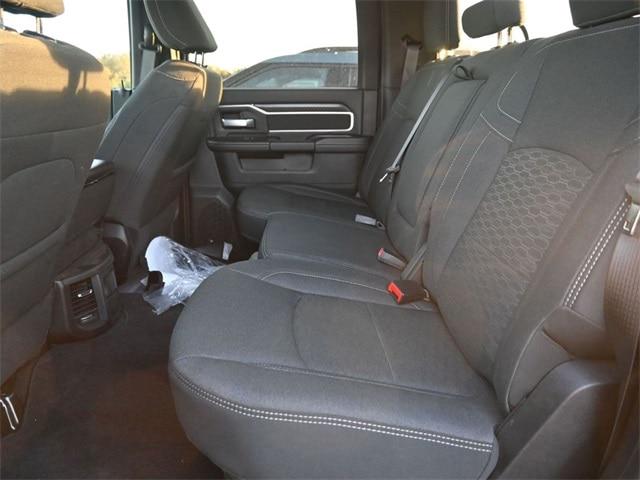 2025 Ram 3500 Big Horn Crew Cab 4x4 8' Box