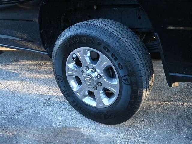 2025 Ram 3500 Big Horn Crew Cab 4x4 8' Box