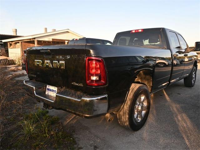 2025 Ram 3500 Big Horn Crew Cab 4x4 8' Box