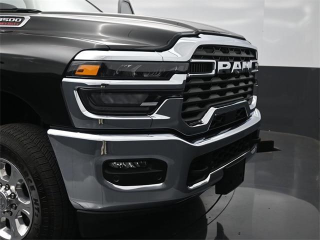 2025 Ram 3500 Big Horn Crew Cab 4x4 8' Box