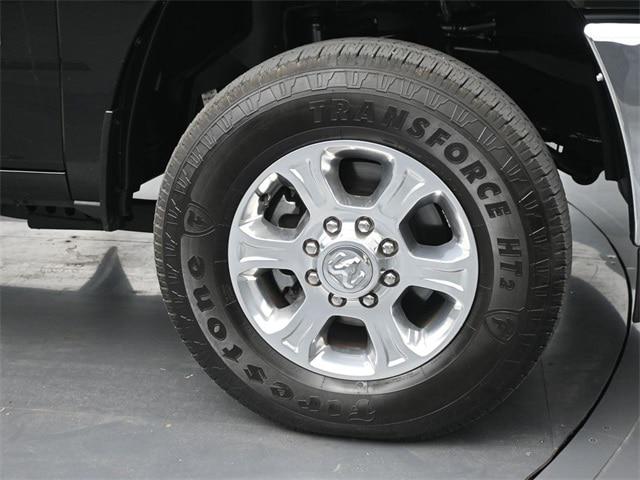 2025 Ram 3500 Big Horn Crew Cab 4x4 8' Box