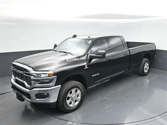 2025 Ram 3500 Big Horn Crew Cab 4x4 8' Box