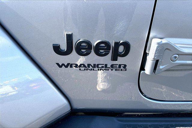 2021 Jeep Wrangler Sahara Altitude 4x4