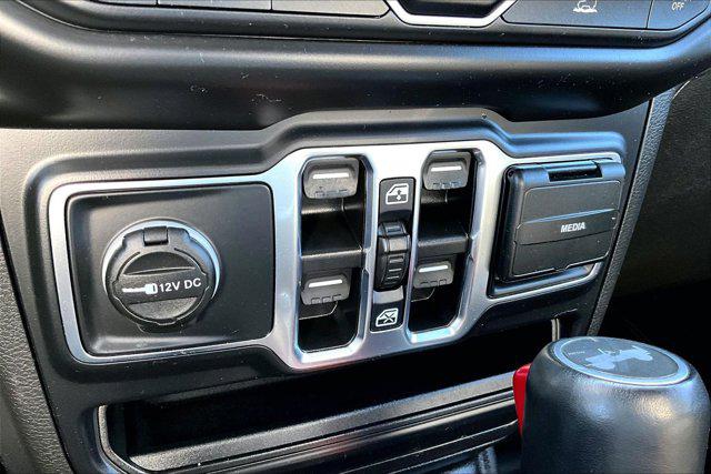 2021 Jeep Wrangler Sahara Altitude 4x4