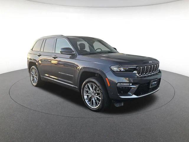 2025 Jeep Grand Cherokee Summit 4x4 2025 Jeep Grand Cherokee Summit 4x4