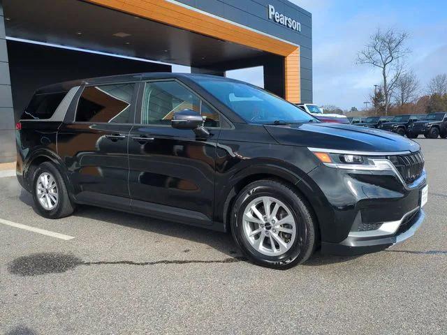 2022 Kia Carnival MPV LX Seat Package