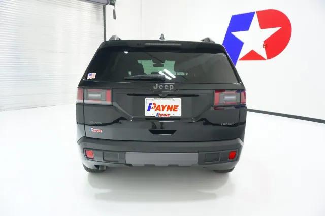 2026 Jeep Cherokee Laredo 4x4