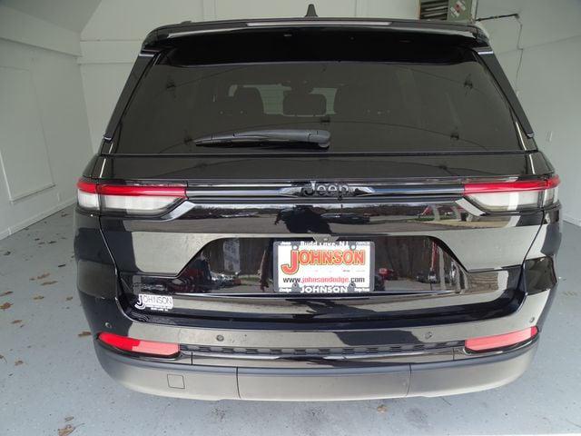 2023 Jeep Grand Cherokee Altitude 4x4