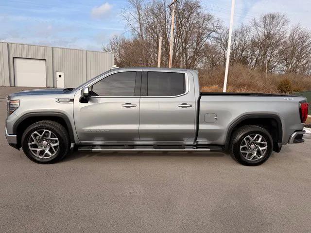 2023 GMC Sierra 1500 4WD Crew Cab Standard Box SLT
