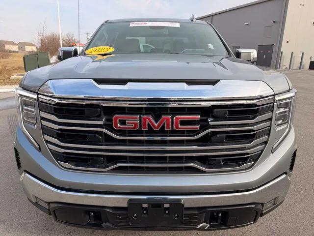 2023 GMC Sierra 1500 4WD Crew Cab Standard Box SLT