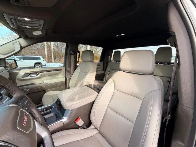 2023 GMC Sierra 1500 4WD Crew Cab Standard Box SLT