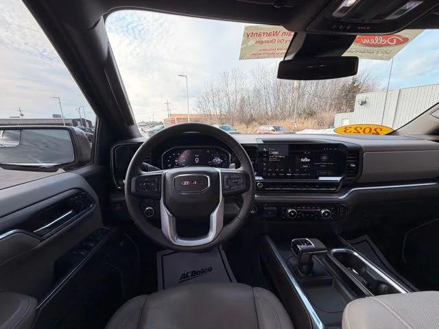 2023 GMC Sierra 1500 4WD Crew Cab Standard Box SLT