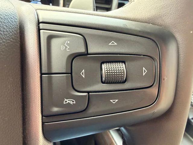 2023 GMC Sierra 1500 4WD Crew Cab Standard Box SLT