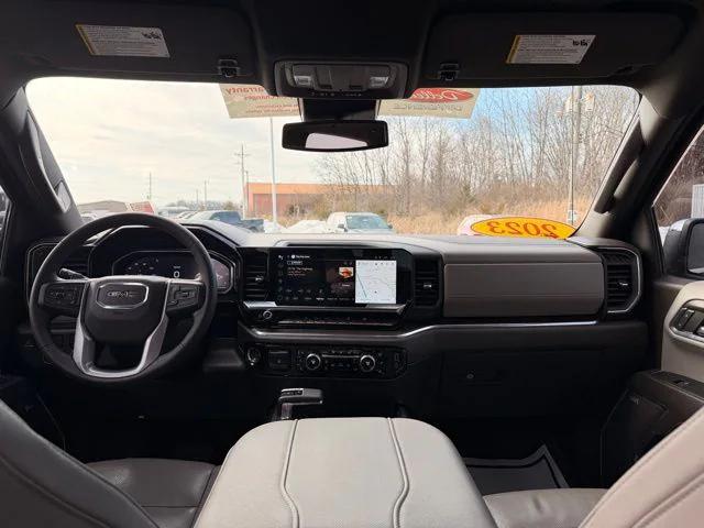 2023 GMC Sierra 1500 4WD Crew Cab Standard Box SLT
