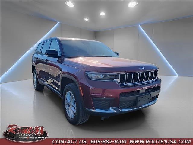 2023 Jeep Grand Cherokee L Laredo 4x4 2023 Jeep Grand Cherokee L Laredo 4x4