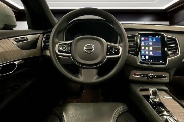 2023 Volvo XC90 Recharge T8 Ultimate Bright Theme 7-Seater