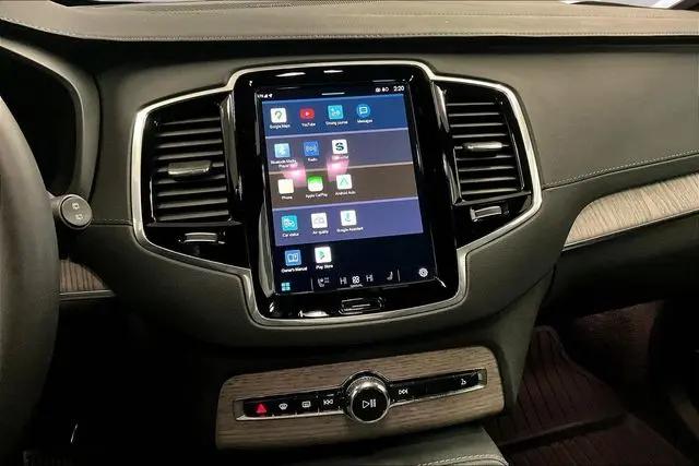 2023 Volvo XC90 Recharge T8 Ultimate Bright Theme 7-Seater